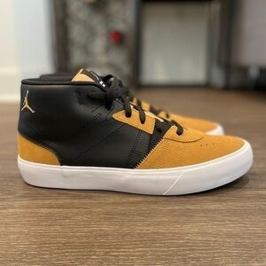 Jordan Series Mid .03 Elemental Gold sz 11